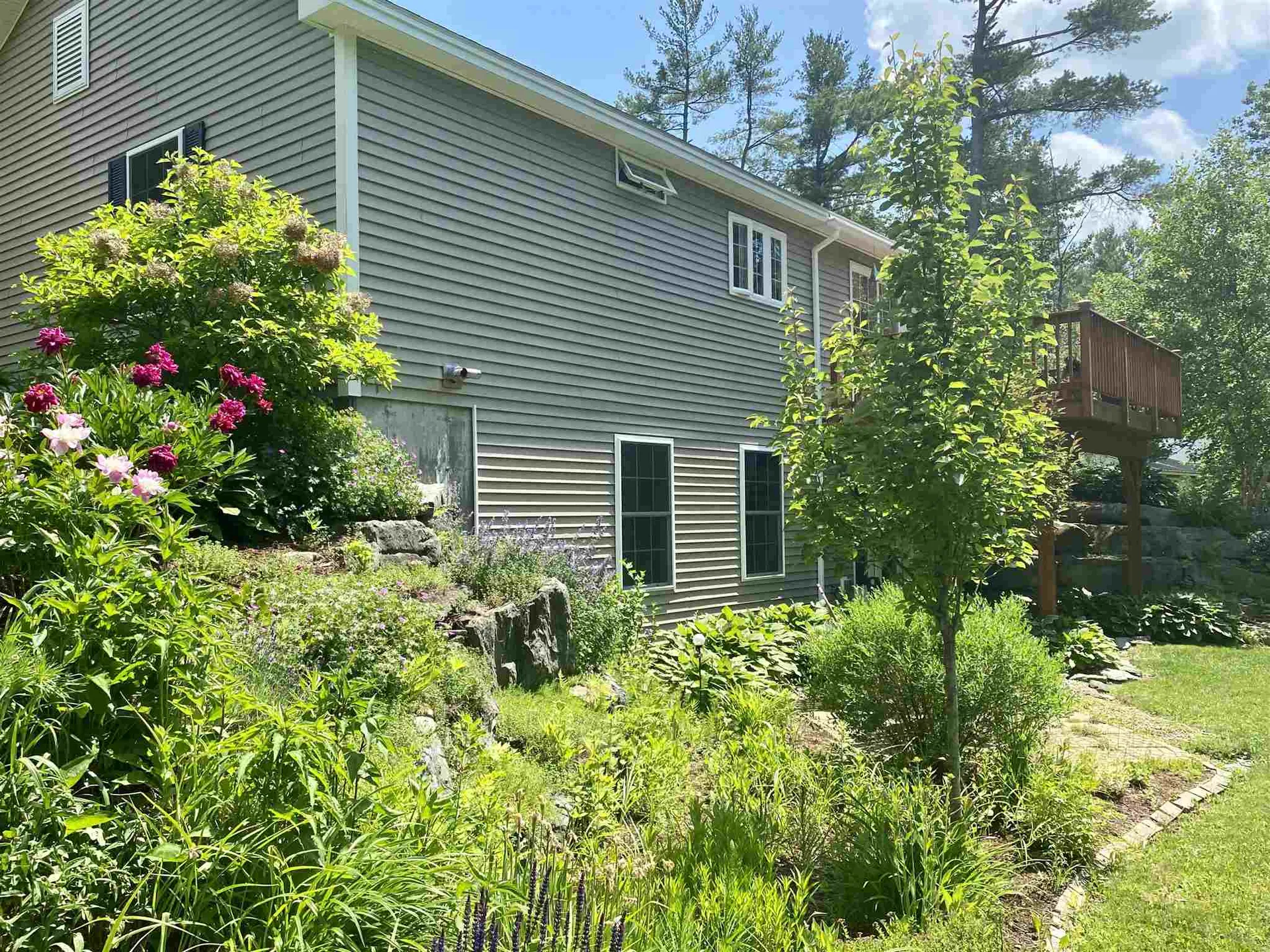 54 Bonner Road Plainfield NH 03770
