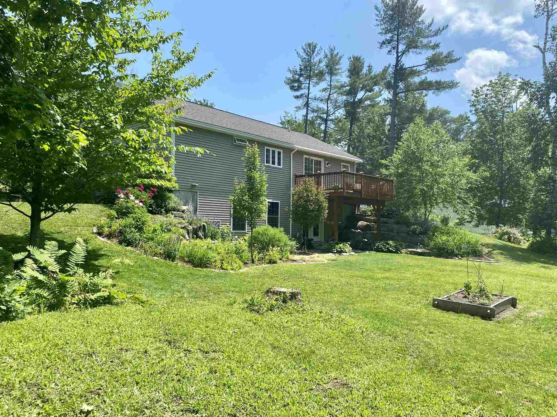 54 Bonner Road Plainfield NH 03770
