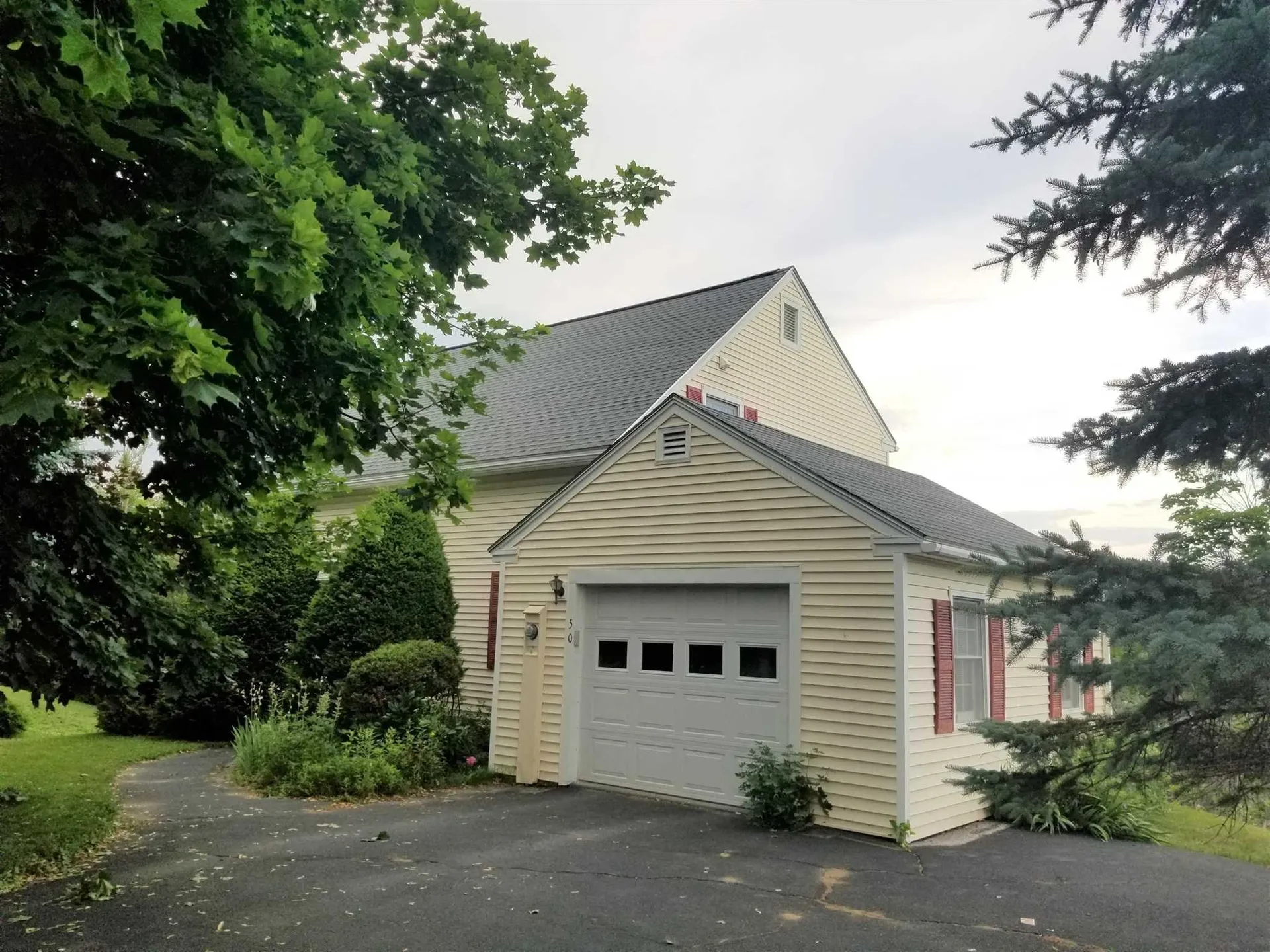 50 Winona Circle Lebanon NH 03766