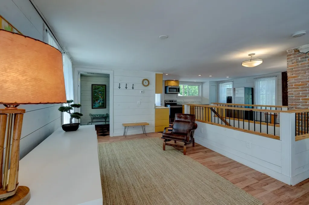 27 North Main Street Wallingford VT 05773