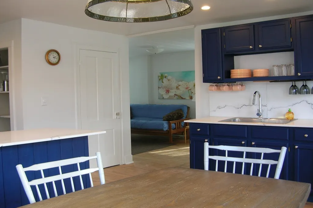 27 North Main Street Wallingford VT 05773