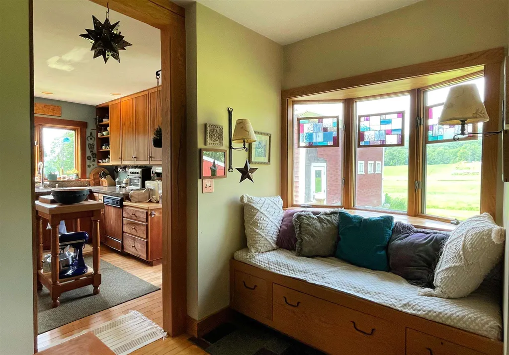 134 South Bayley Hazen Road Ryegate VT 05042