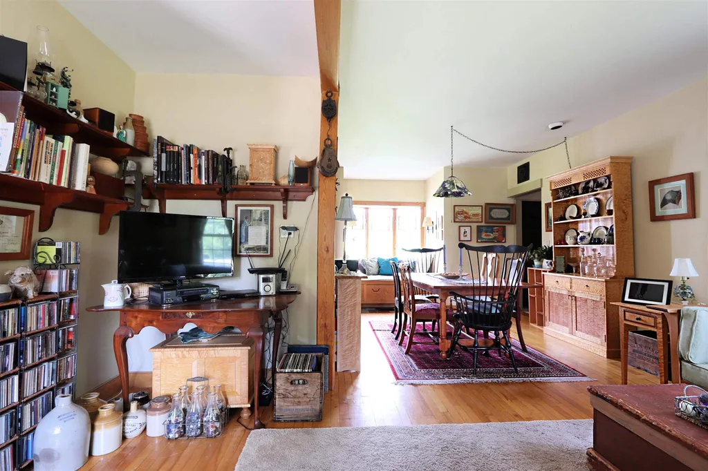 134 South Bayley Hazen Road Ryegate VT 05042