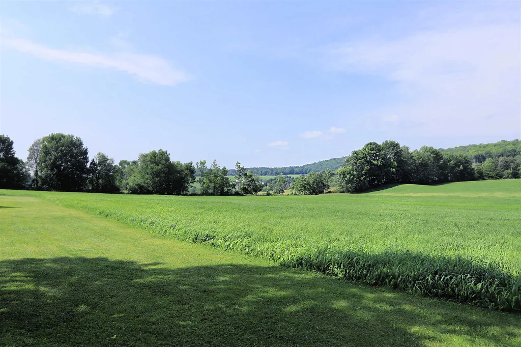 134 South Bayley Hazen Road Ryegate VT 05042