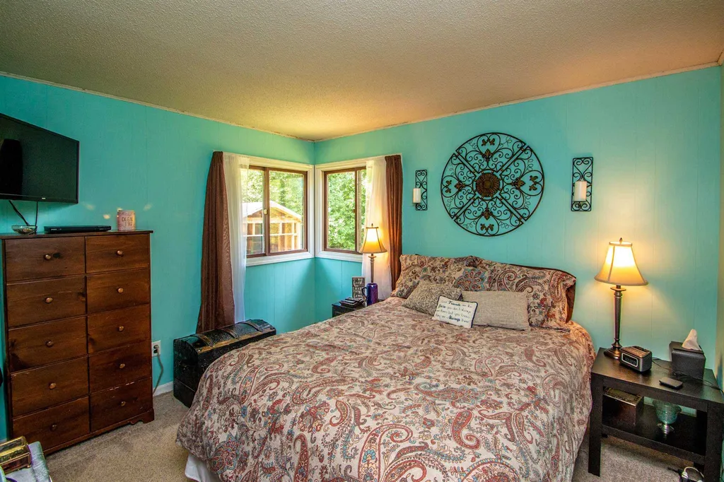 35 Wesson Road Lancaster NH 03584