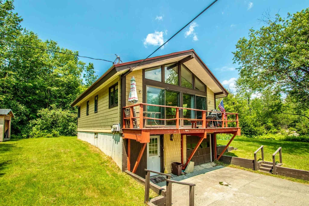 35 Wesson Road Lancaster NH 03584