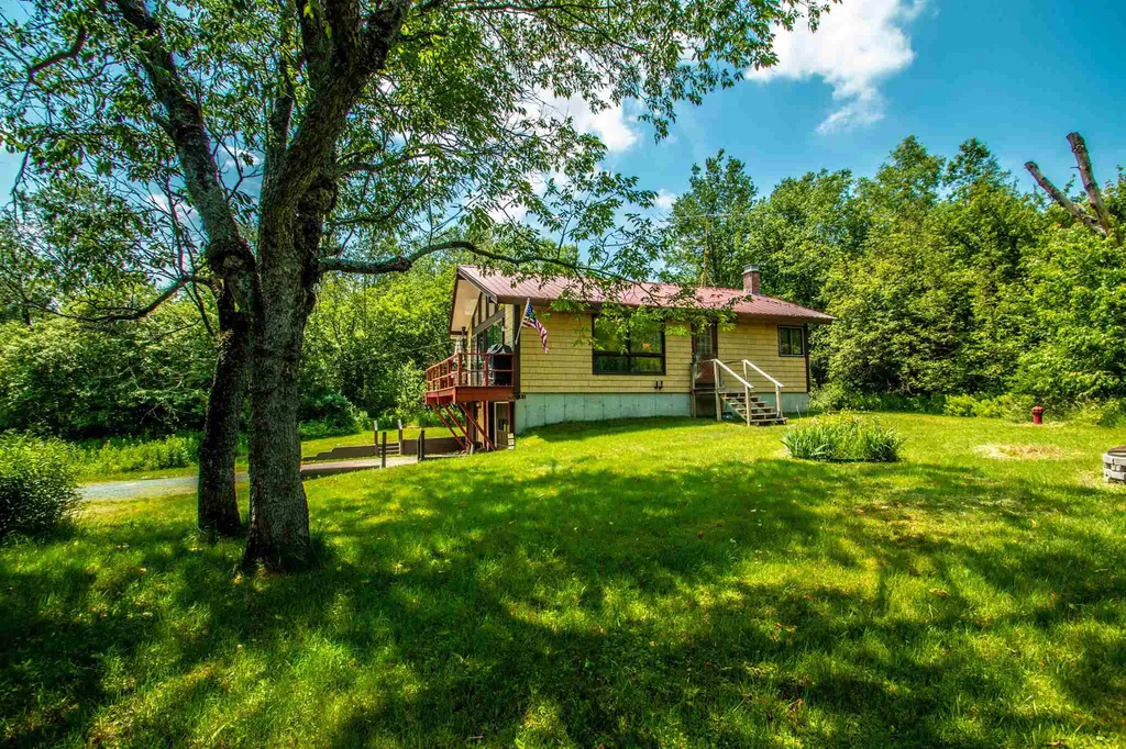 35 Wesson Road Lancaster NH 03584