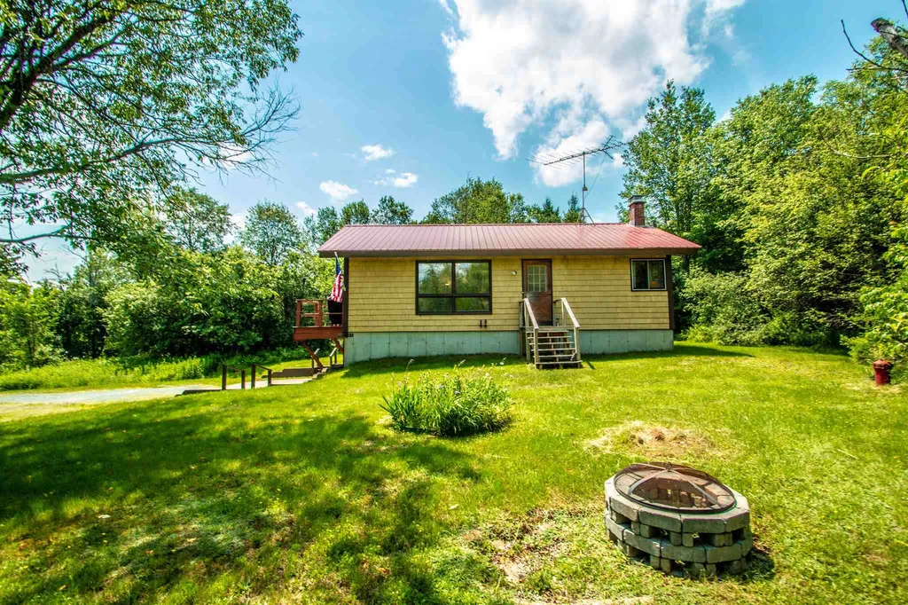 35 Wesson Road Lancaster NH 03584