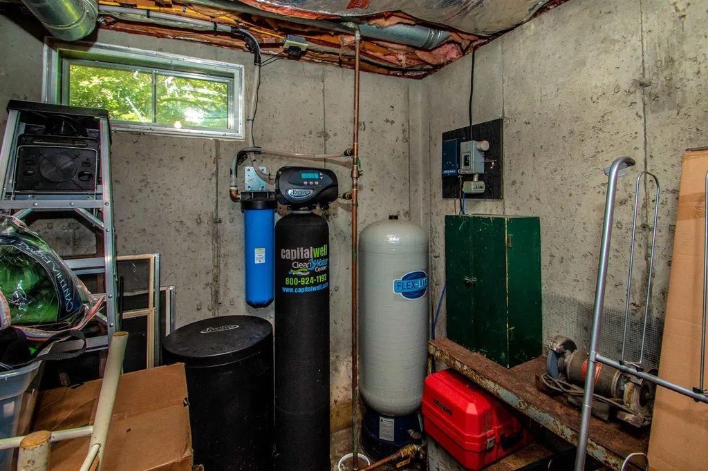 35 Wesson Road Lancaster NH 03584