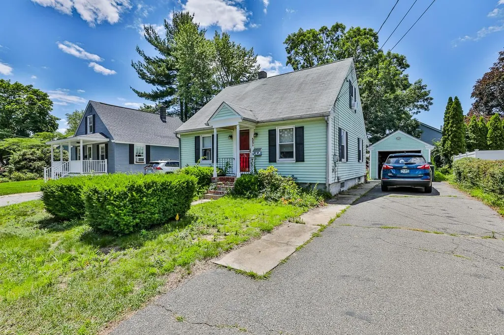 55 Dexter Street Nashua NH 03060