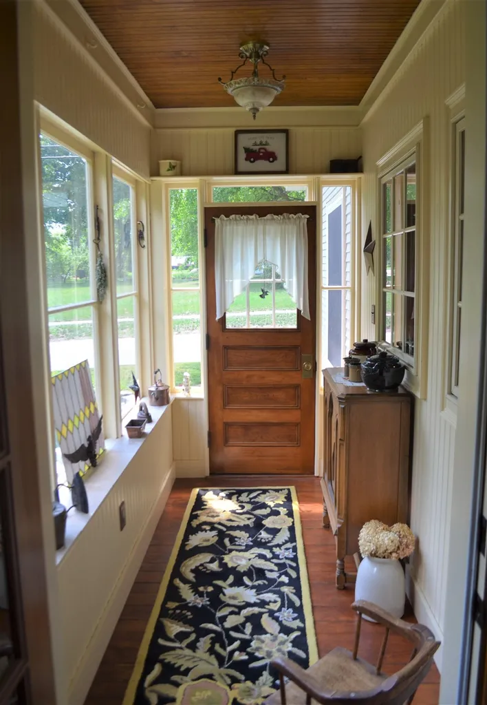 86 Maple Street Henniker NH 03242