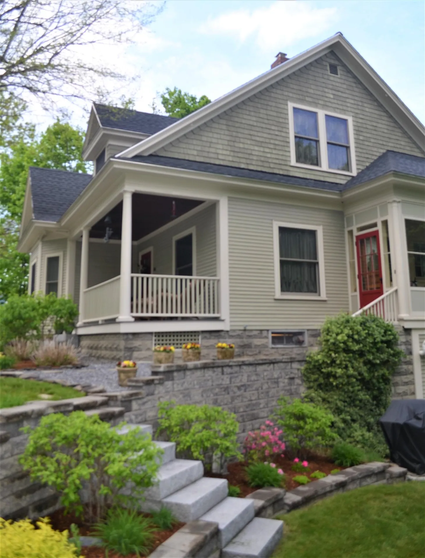 86 Maple Street Henniker NH 03242