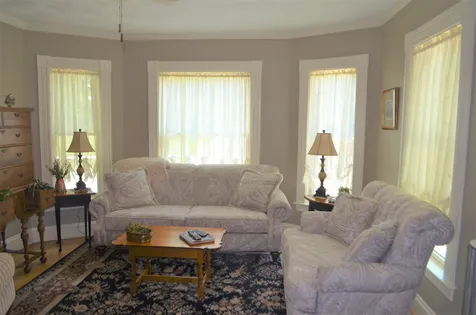 86 Maple Street Henniker NH 03242