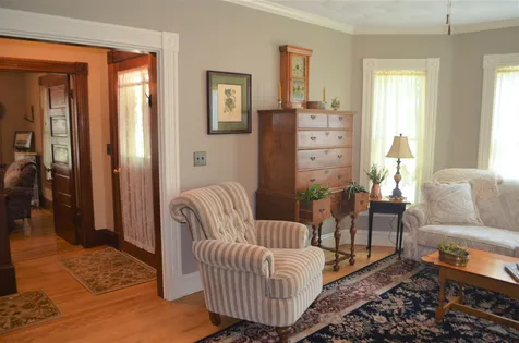 86 Maple Street Henniker NH 03242