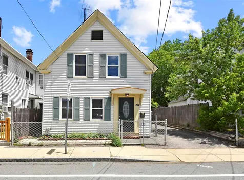 38 Palm Street Nashua NH 03060