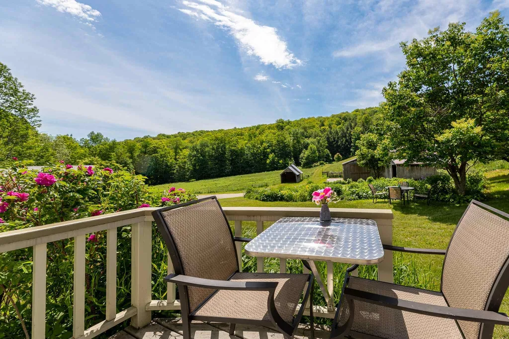 115 Wetmore Road Strafford VT 05072