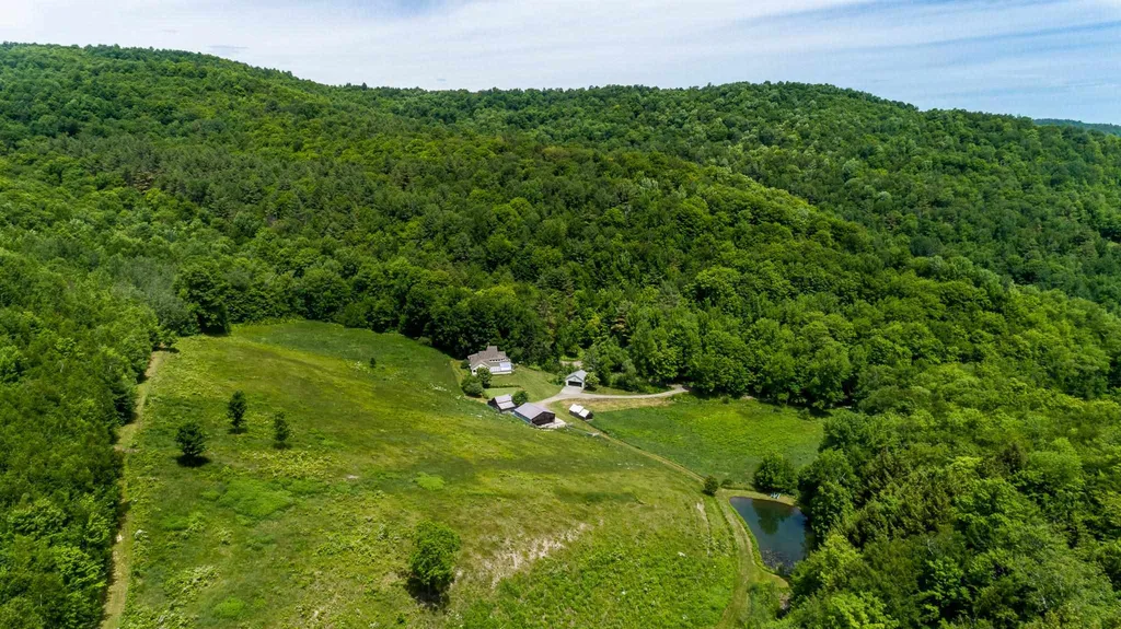 115 Wetmore Road Strafford VT 05072
