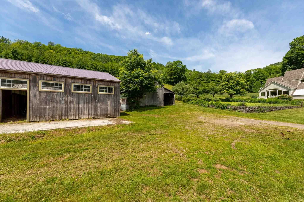 115 Wetmore Road Strafford VT 05072