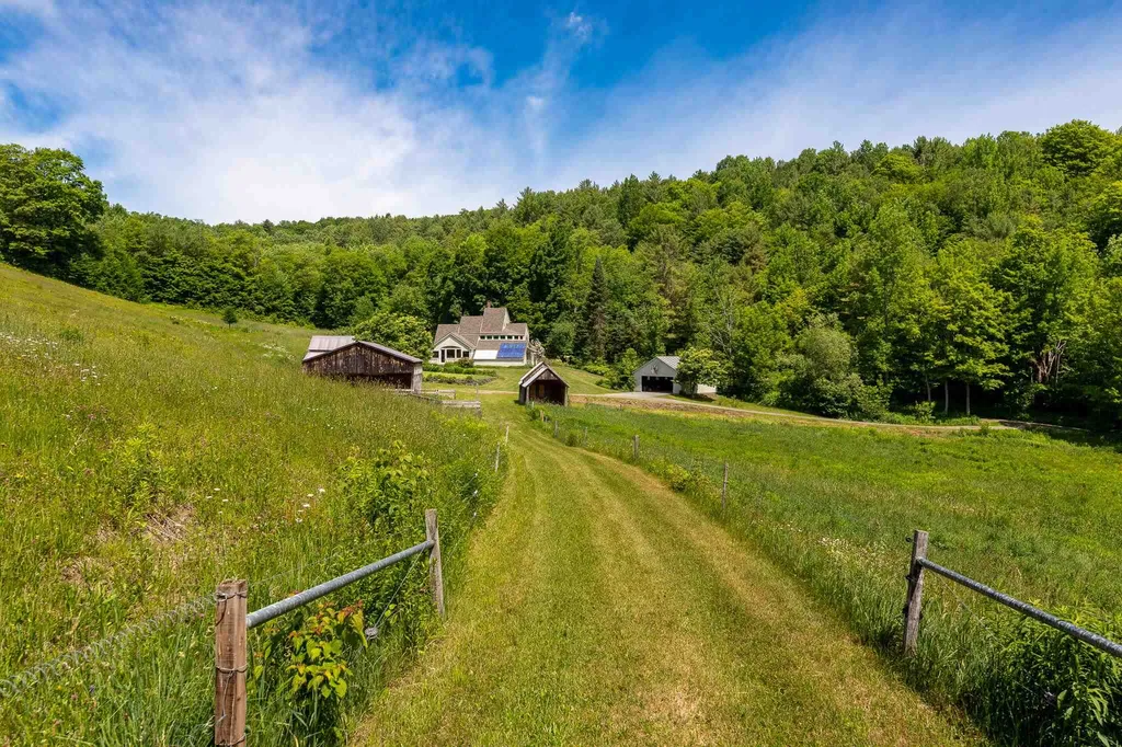 115 Wetmore Road Strafford VT 05072