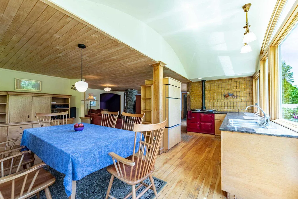 115 Wetmore Road Strafford VT 05072
