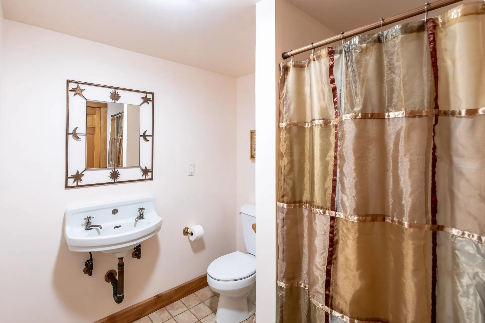115 Wetmore Road Strafford VT 05072