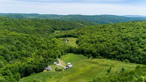 115 Wetmore Road Strafford VT 05072