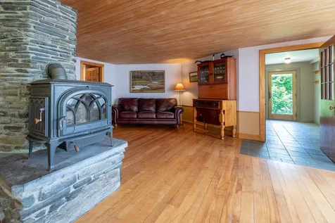115 Wetmore Road Strafford VT 05072