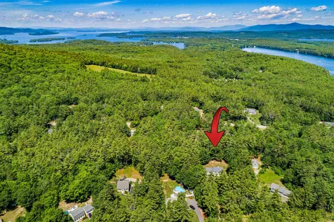 38 Friar Tuck Way Wolfeboro NH 03894