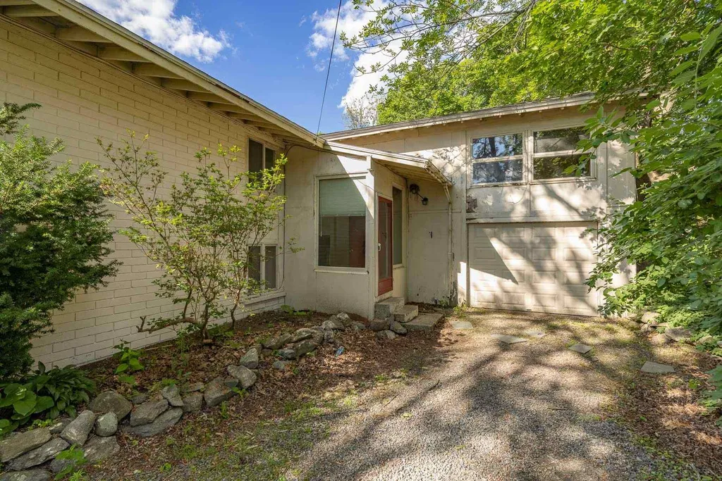 61 Red Mill Lane Rye NH 03871