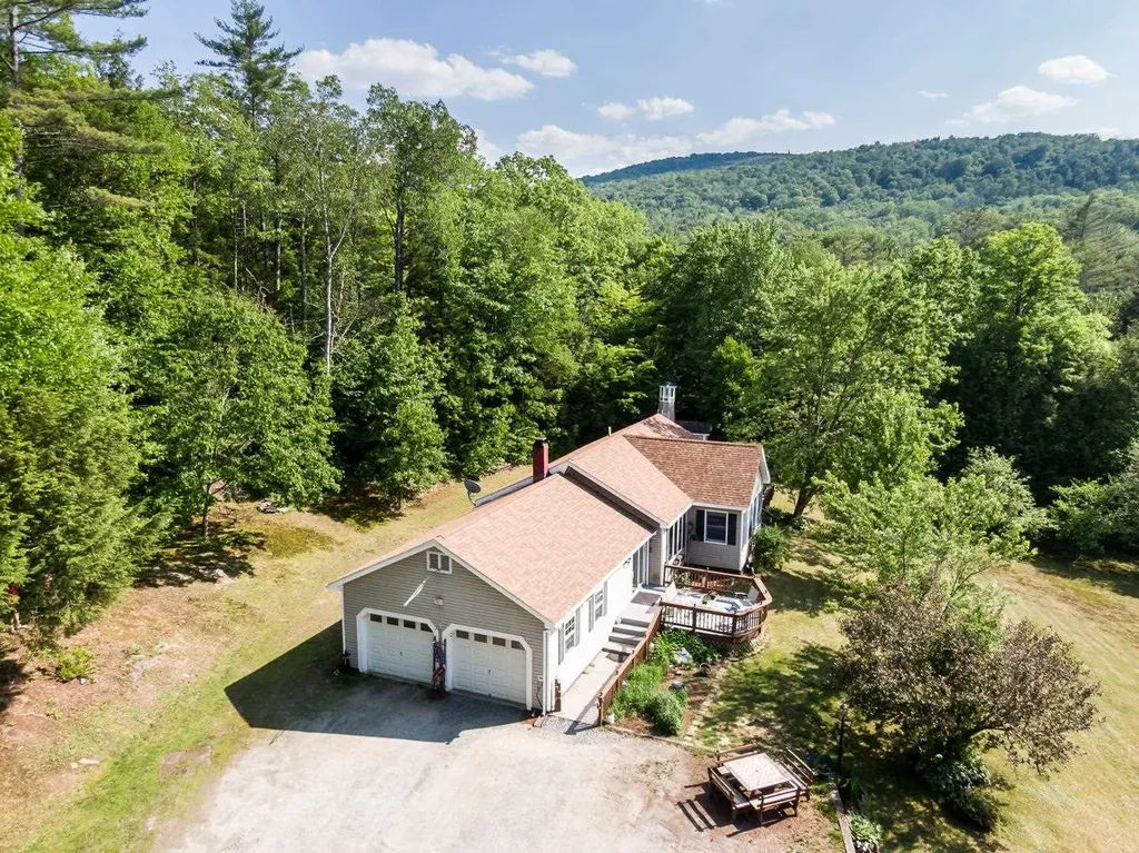 128 Cutts Road Newport NH 03773