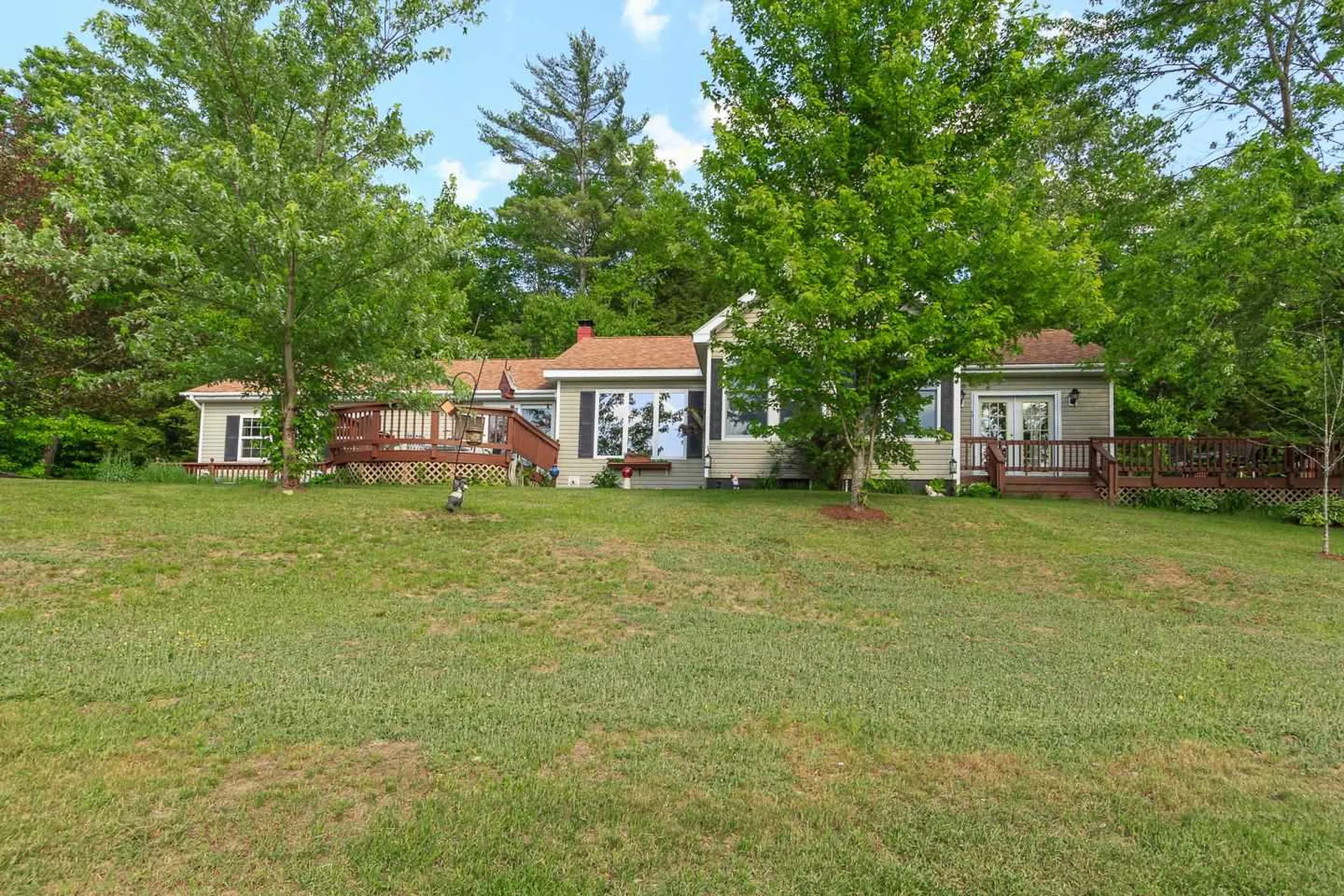 128 Cutts Road Newport NH 03773