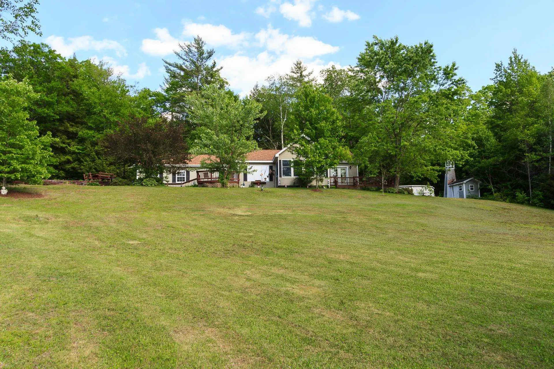 128 Cutts Road Newport NH 03773