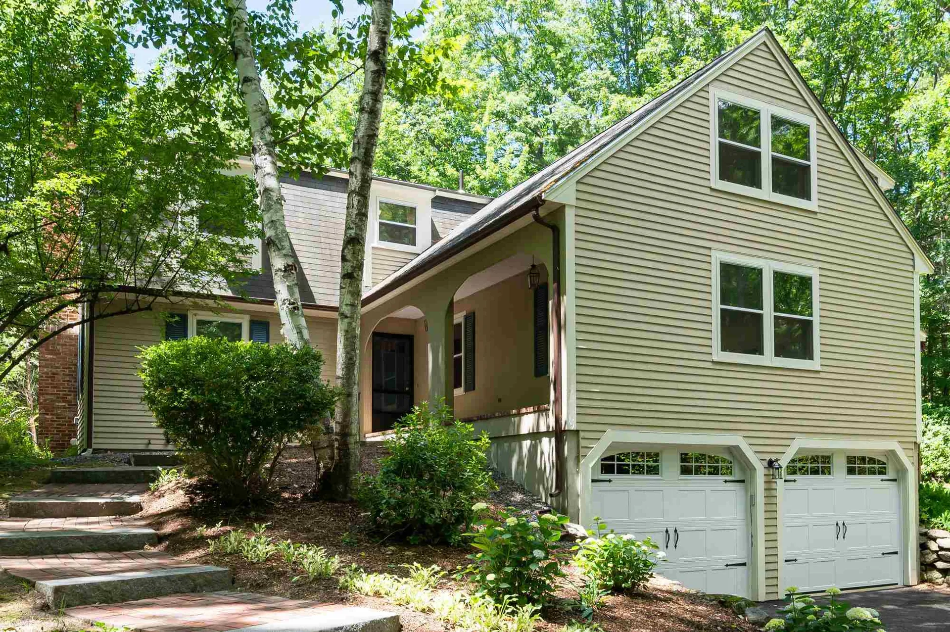 47 Hearthside Circle Bedford NH 03110