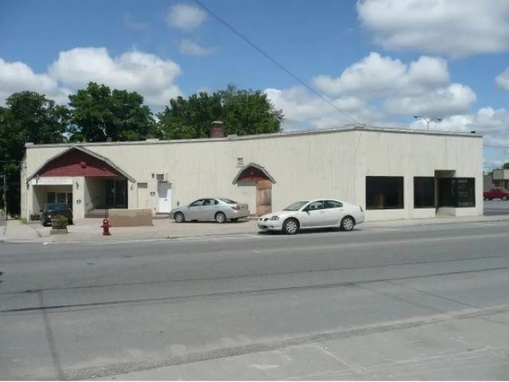 97 Pleasant Street Claremont NH 03743