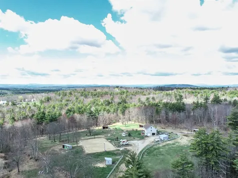 55 Ferrin Road Chichester NH 03258