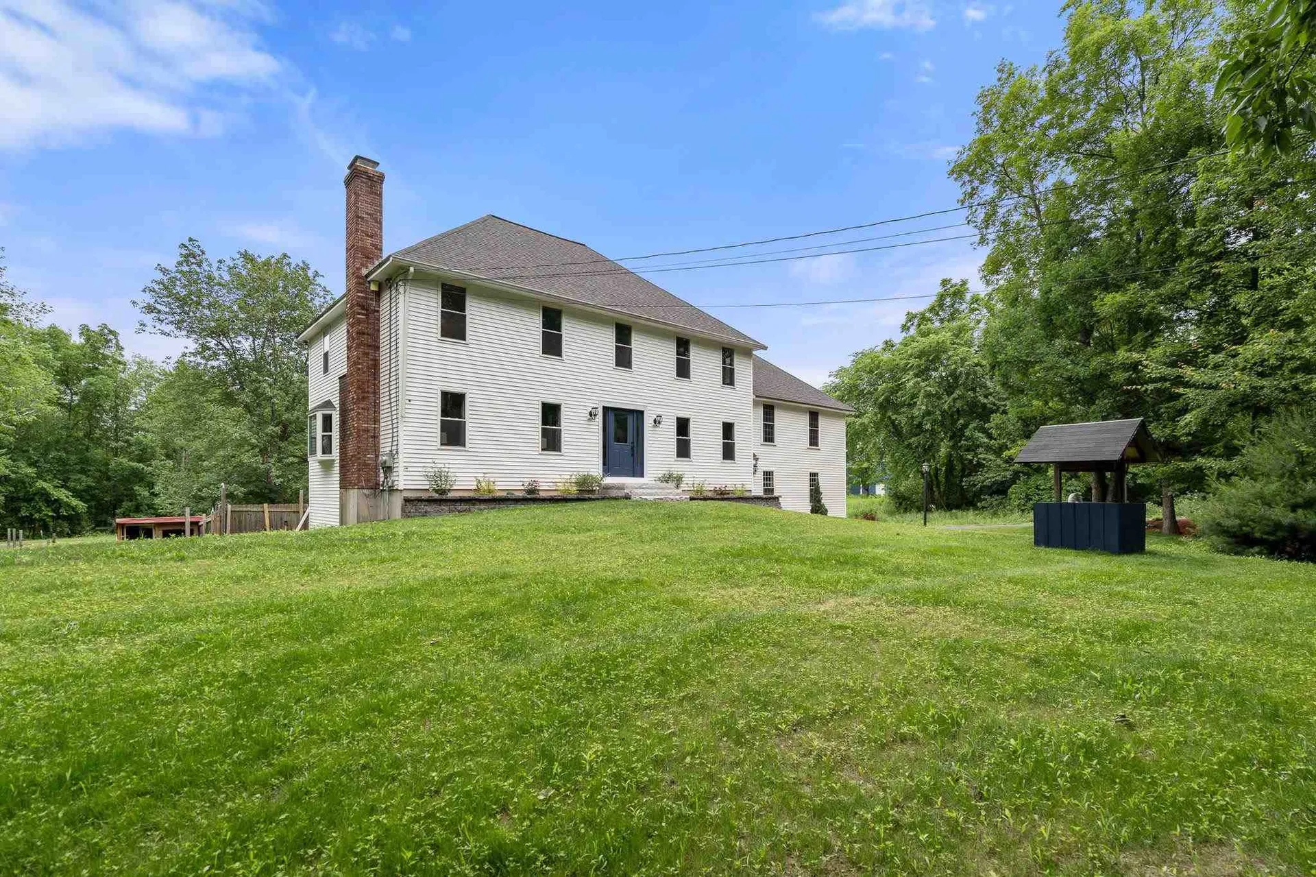 7 Newhouse Drive Derry NH 03038