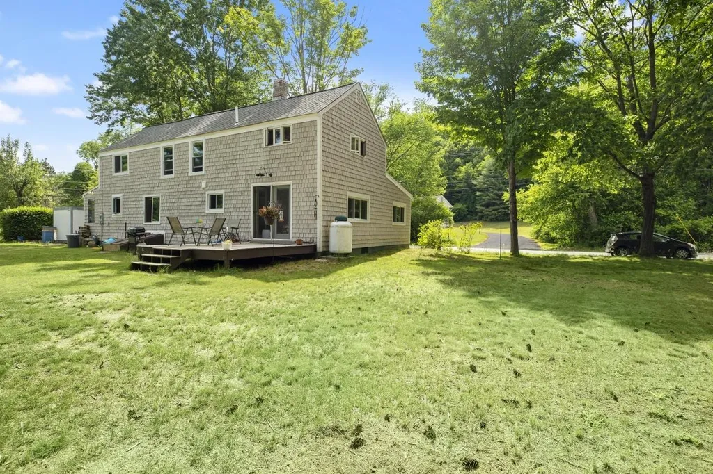 69 Summer Street Peterborough NH 03458