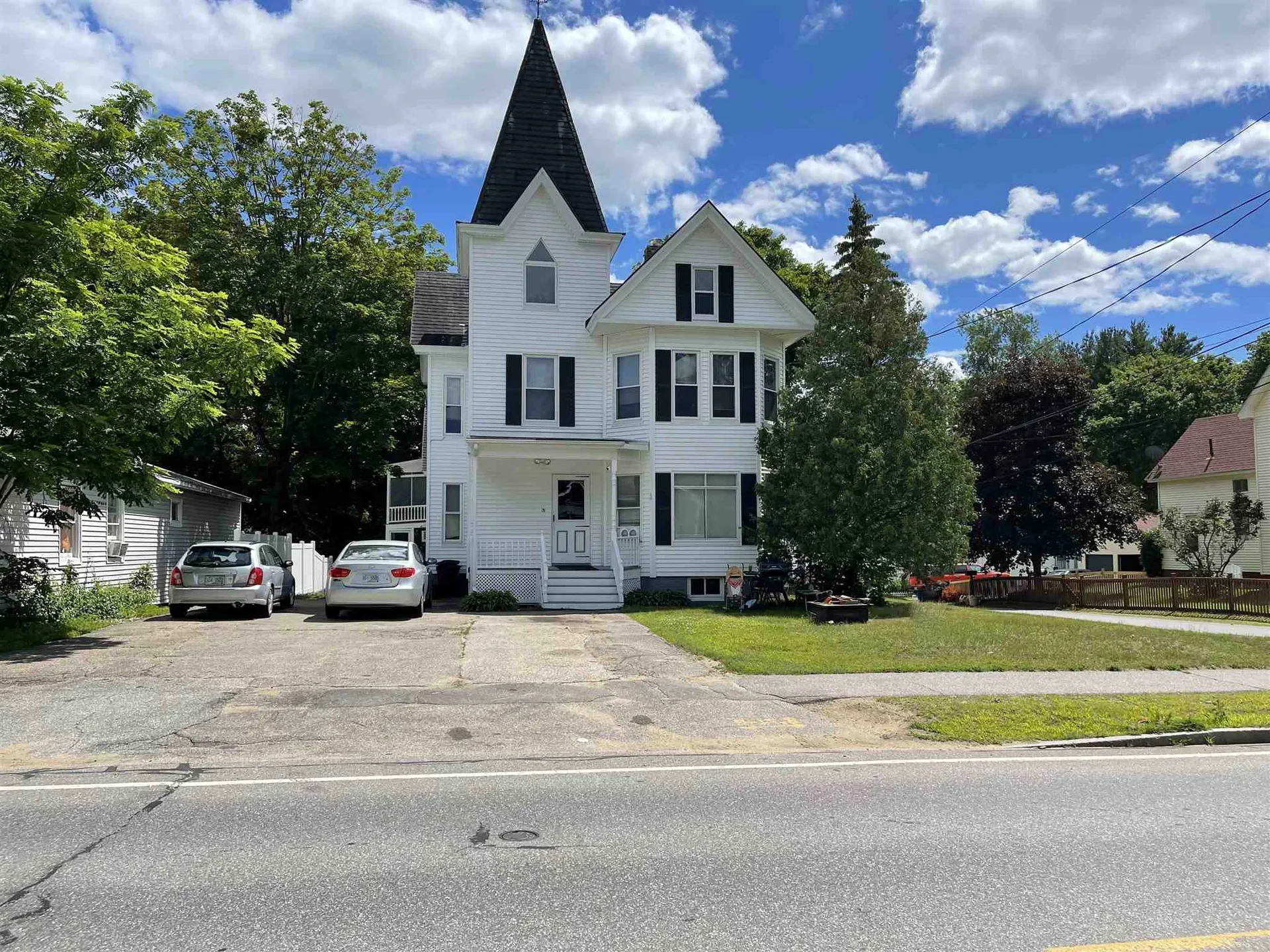 53 Gilford Avenue Laconia NH 03246