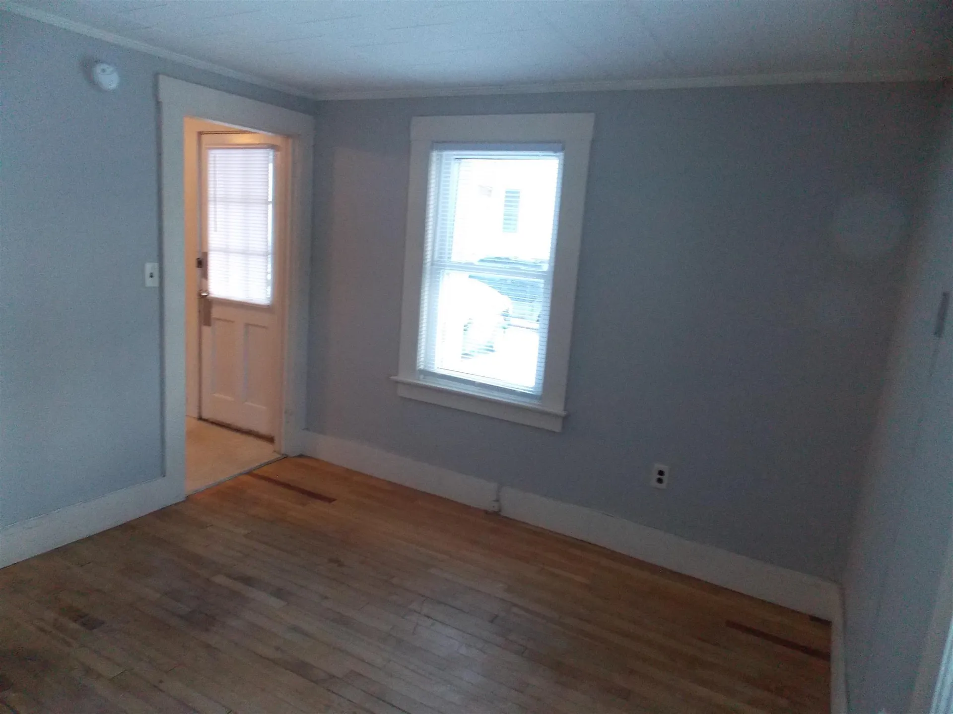 53 Gilford Avenue Laconia NH 03246