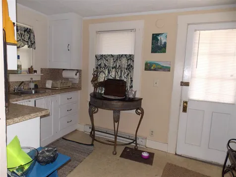 53 Gilford Avenue Laconia NH 03246