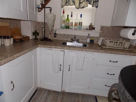 53 Gilford Avenue Laconia NH 03246