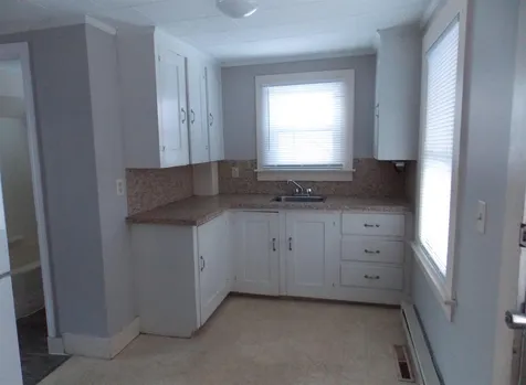 53 Gilford Avenue Laconia NH 03246