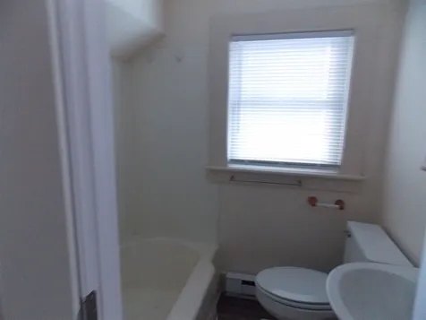 53 Gilford Avenue Laconia NH 03246