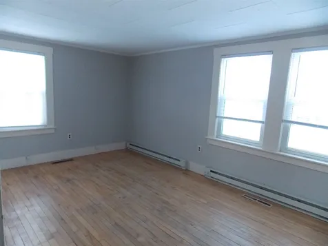 53 Gilford Avenue Laconia NH 03246