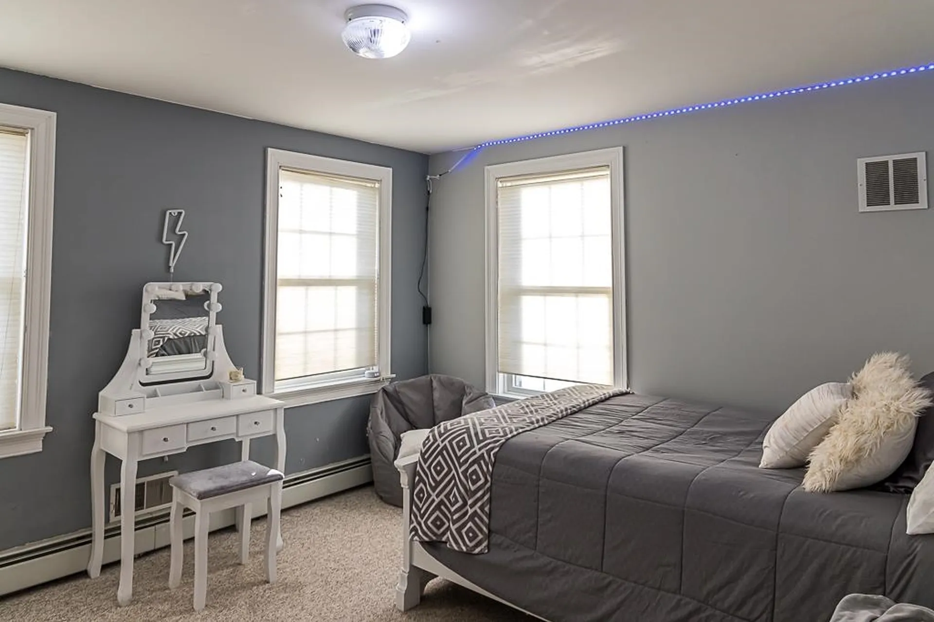 34 Viola Circle Seabrook NH 03874
