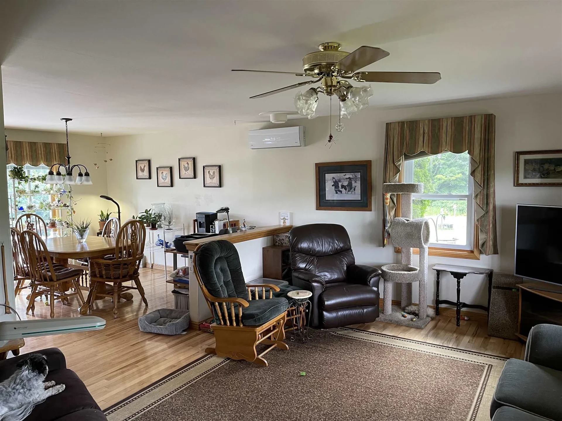 85 Lakeview Road South Hero VT 05486