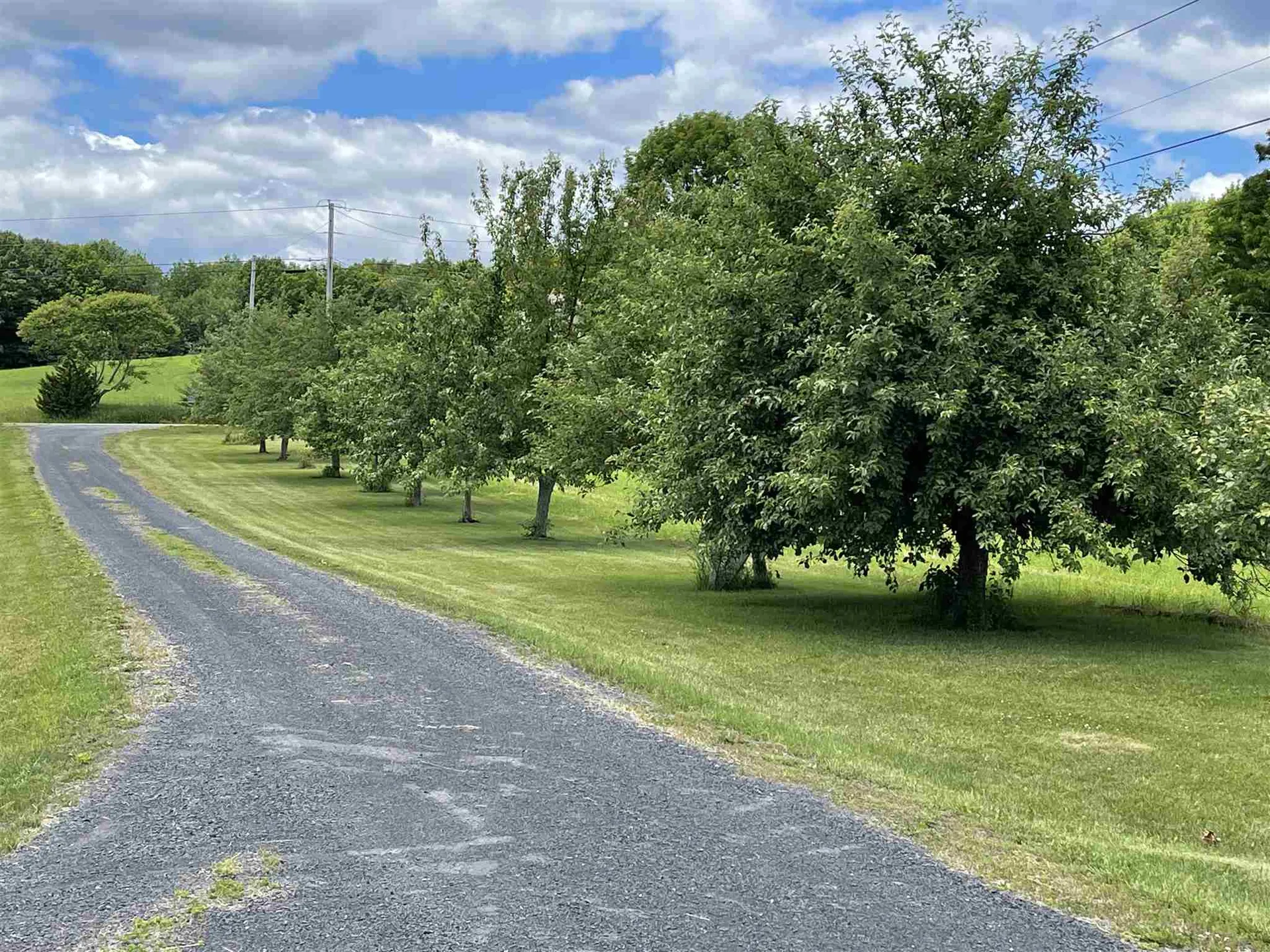 85 Lakeview Road South Hero VT 05486