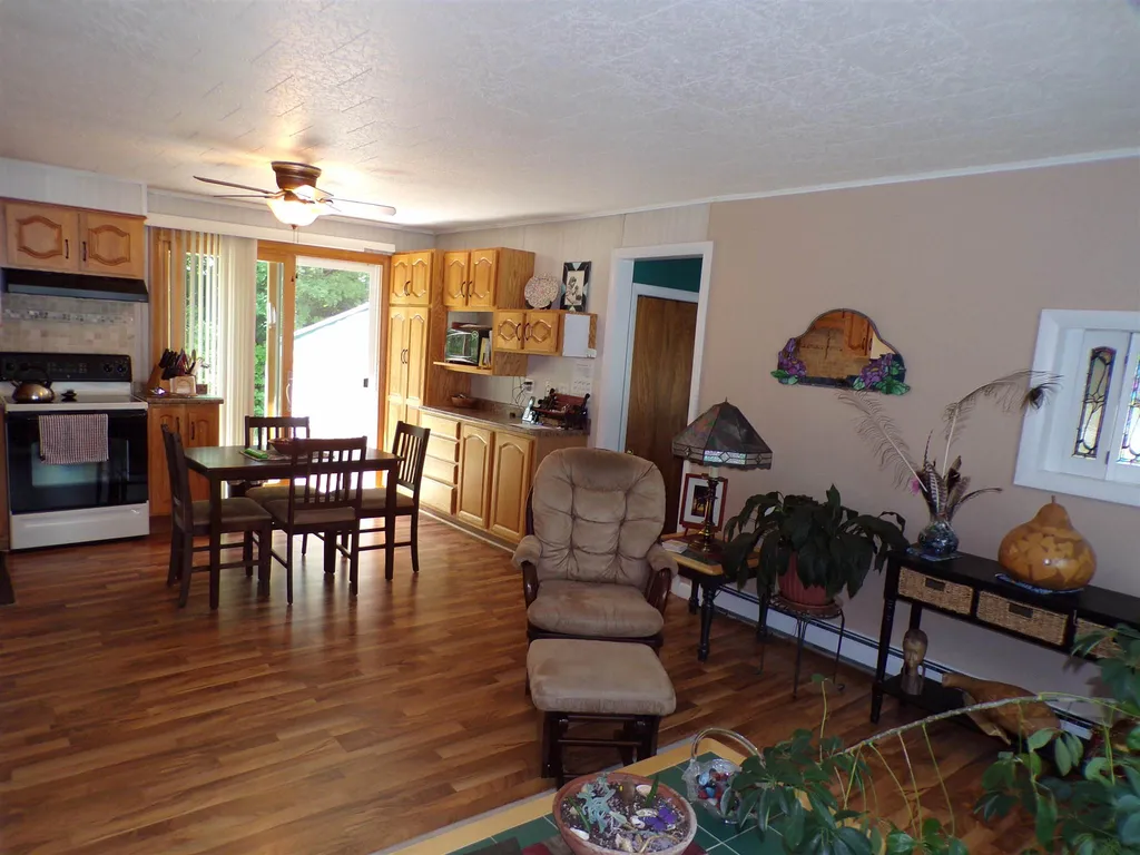 18 Mill Street Gorham NH 03581