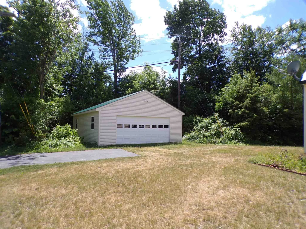 18 Mill Street Gorham NH 03581