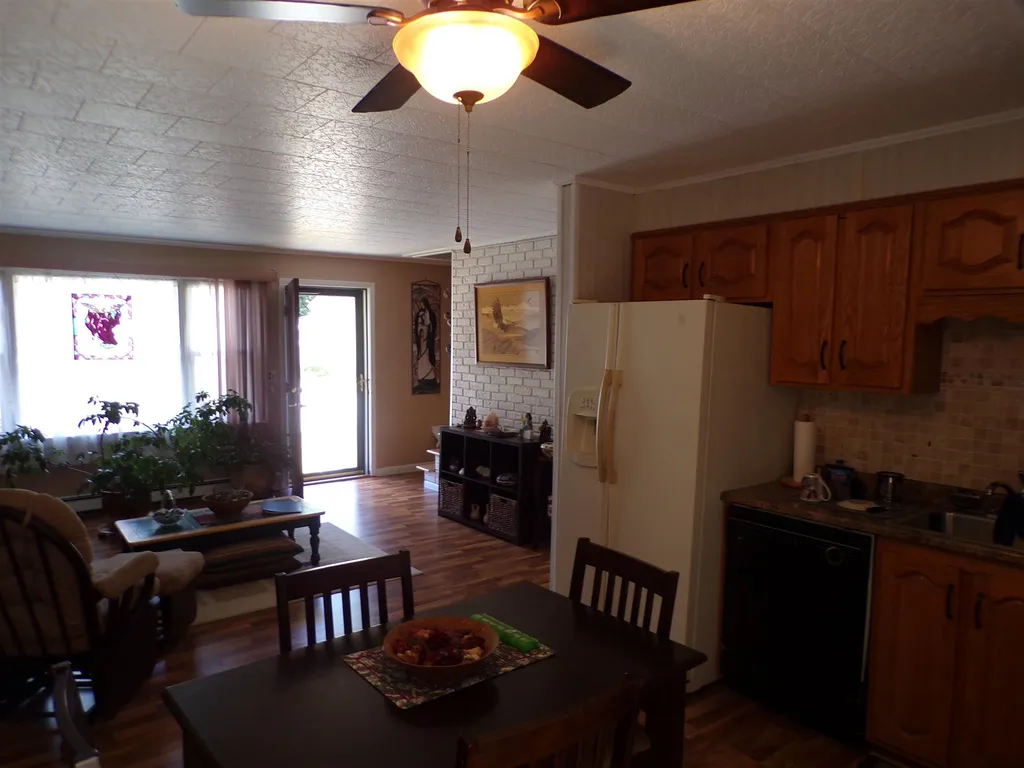 18 Mill Street Gorham NH 03581